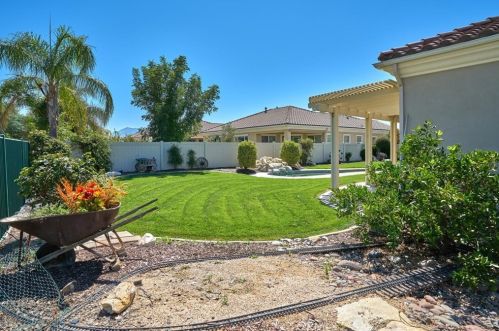 1594 Tanglewood Ct, Beaumont CA  92223-8540 exterior