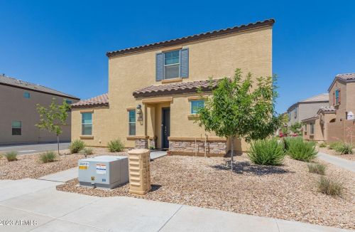 3932 79th Dr, Phoenix AZ  85043 exterior