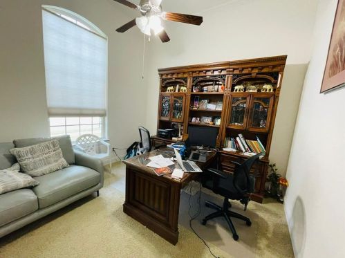 7323 Ridgepoint Dr, Irving TX  75063 exterior