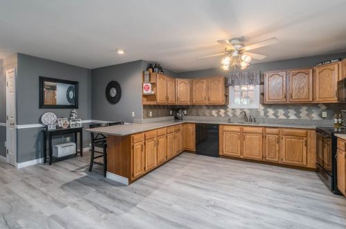 45 Langan Dr, Goffstown NH  03045-2703 exterior