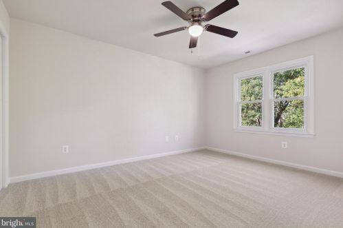 5758 Benford Dr, Haymarket VA  20169-2503 exterior