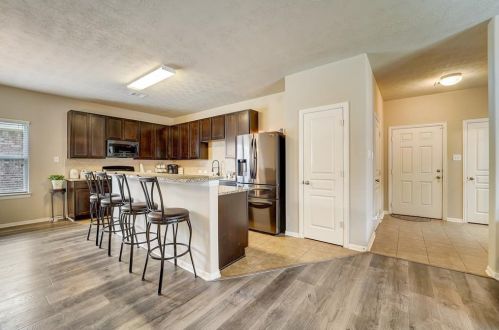 2310 Emerald Ln, Texas City TX  exterior