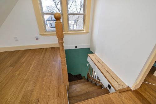 32 Hill St, Dover NH  03820-3111 exterior