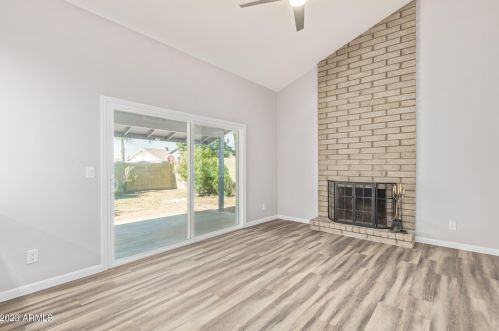 12632 50th Dr, Glendale AZ  85304-2004 exterior