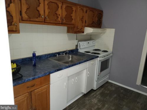 2522 Front St, Philadelphia PA  19148-4128 exterior
