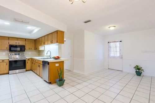 11300 Jack Rabbit Ln, Port Richey FL  34668-2024 exterior