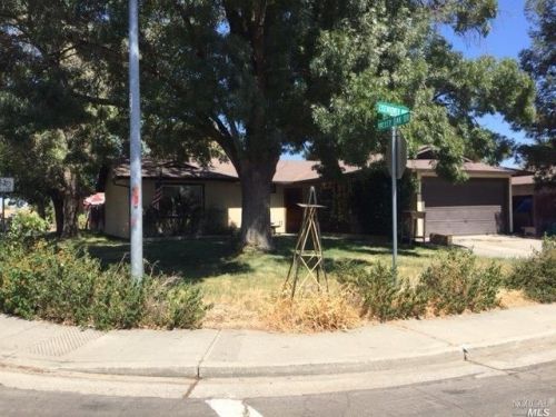 1041 Eisenhower Way, Winters, CA 95694-1538