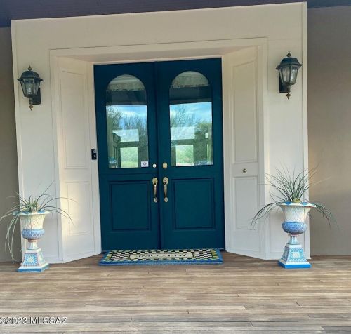 7422 Mystic Cyn Dr, Tucson AZ 85718-7805 exterior