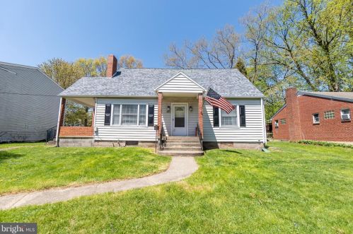 801 Lincoln St, Duncannon, PA 17020-1713