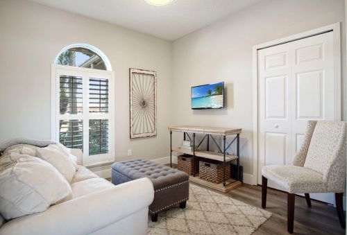 1722 Mockingbird Dr, Fort Pierce FL  34986-2049 exterior