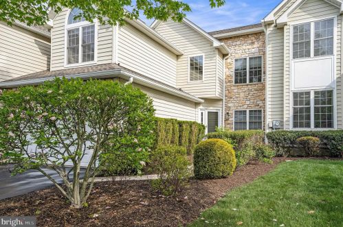175 Birkdale Dr, Blue Bell, PA 19422-3275