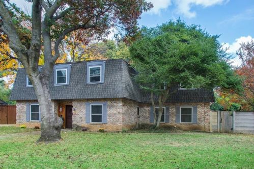 566 Marcus Dr, Lewisville, TX 75057-2209