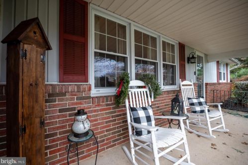 1584 Virmay Dr, Gilbertsville, PA 19525-9113