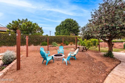 3360 Big Spg Ave, Simi Valley CA 93063-1316 exterior