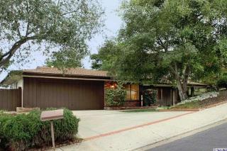3218 Kirkham Dr, Glendale, CA 91206-1130