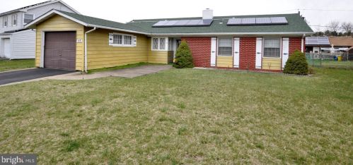 57 Sherwood Ln, Willingboro, NJ 08046-1008