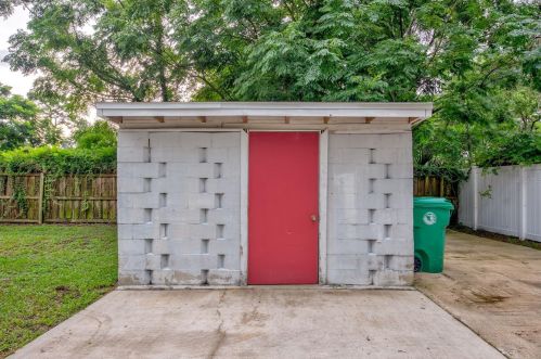 169 Washington Ave, Lake Mary FL  32746-3500 exterior