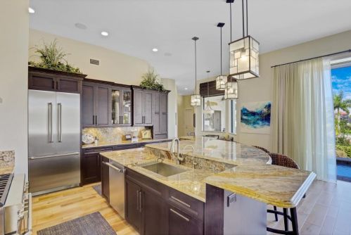 601 Crescent St, Marco Island FL  34145-1909 exterior