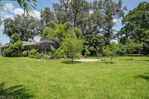 216 Greenwood Ave, Lehigh Acres FL 33972-4030 exterior