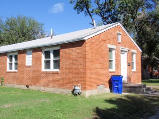 1909 Madison St, Junction City KS  66441-2349 exterior