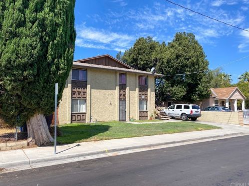 3872 Taft St, Riverside, CA 92503-3647