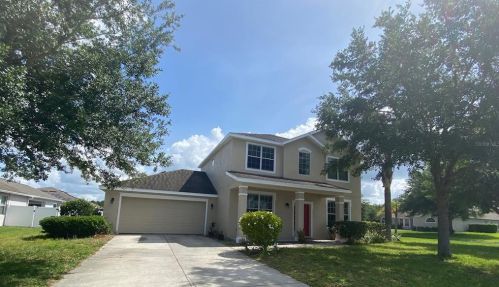 1123 Degraw Dr, Apopka, FL 32712-6406