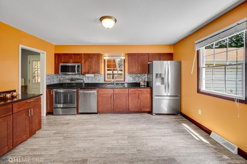 7709 Wallace St, Gary IN  46410-5050 exterior
