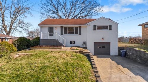1417 Critchfield Dr, Bridgeville, PA 15017-2631