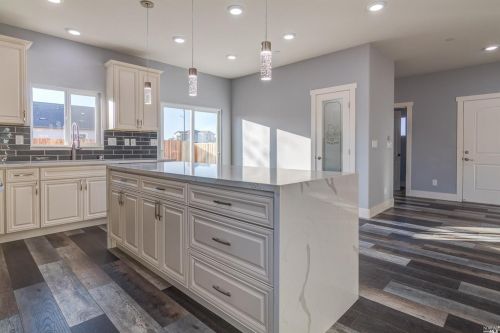 1916 Pine Meadow Dr, Santa Rosa CA  95403-1584 exterior