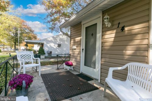 14 Hemsing Dr, Lumberton Township NJ  08048-3060 exterior