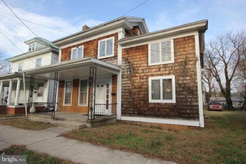 335 Pine St, Seaford, DE 19973-2512