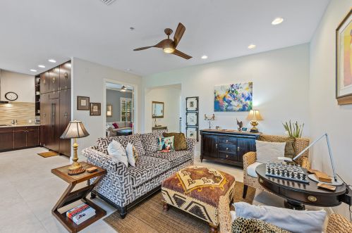 9014 Cascada Way, Naples, FL 34114-6461