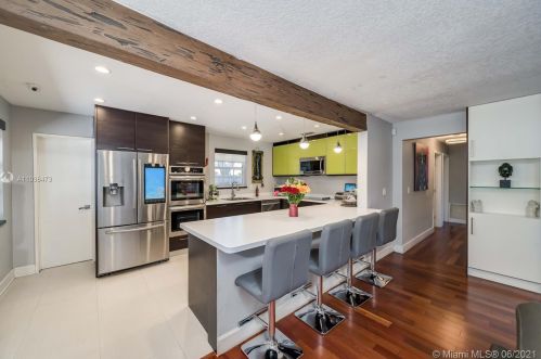 503 58th Ter, Hollywood FL  33023-1439 exterior