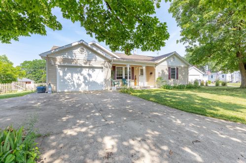 620 Madriver St, Bellefontaine, OH 43311-2217