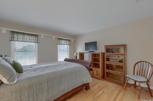 1 Overlook Dr, Washingtonville NY  10992-1041 exterior