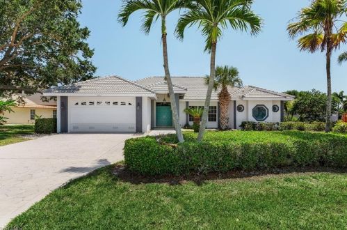 9751 Treasure Cay Ln, Bonita Springs, FL 34135-6808