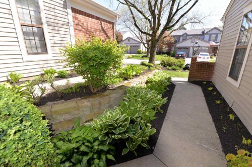 1566 Grn Edge Dr, Florence KY  41042-7099 exterior