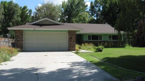 2762 Sierra Vista Way, Bishop, CA 93514-3034