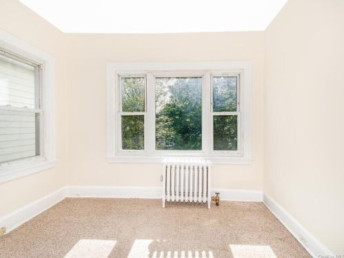 407 Columbus Ave, Mount Vernon NY  10553-1918 exterior