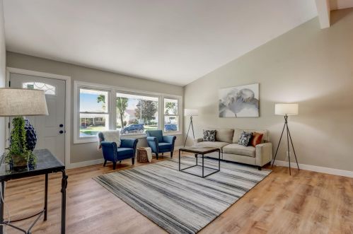 4460 Glenway St, Milwaukee WI 53225-4449 exterior