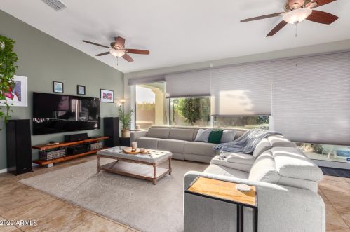 7936 7th Way, Phoenix, AZ 85042-7746