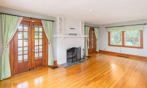 2919 Douglas Ter, Cincinnati, OH 45212-1962