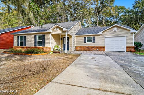 13 Brindlewood Dr, Beaufort, SC 29907-2664