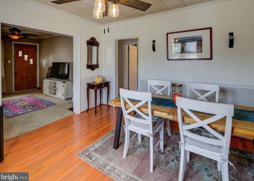 301 Summit Ave, Wilmington DE  19804-1725 exterior