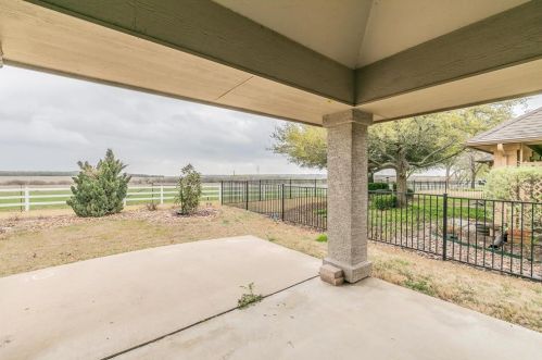 9301 Perimeter St, Denton TX  76207-5636 exterior