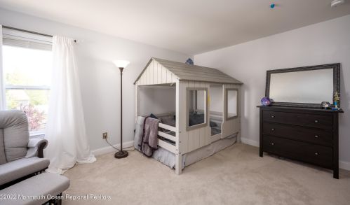 27 Goshawk Ct, Morganville NJ  07751-1073 exterior