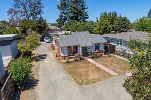 1060 Boranda Ave, Mountain View, CA 94040-3143