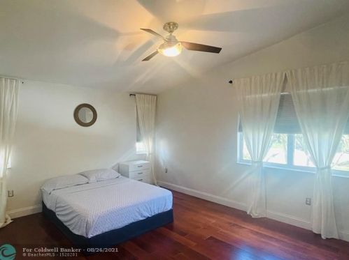 1031 187th Ave, Hollywood FL  33029-2913 exterior