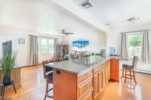59 Layton Rd, Wantage NJ  07461-1807 exterior