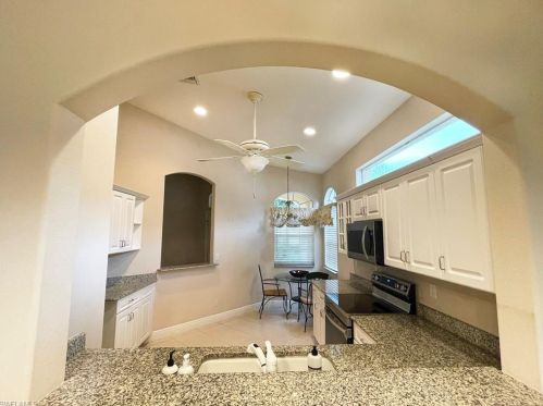 8635 Ibis Cove Cir, Naples FL  34119-7728 exterior